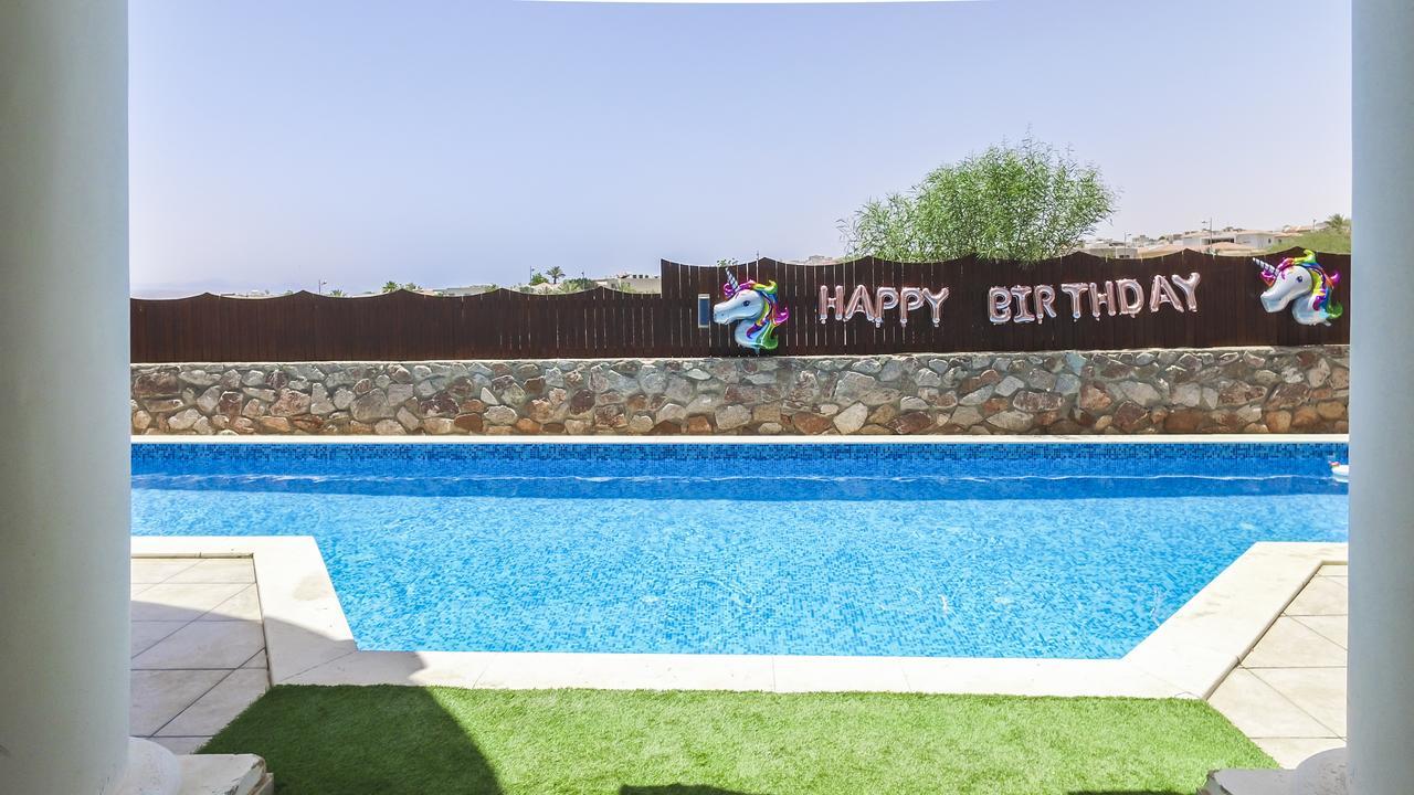 Luxury By The Pool